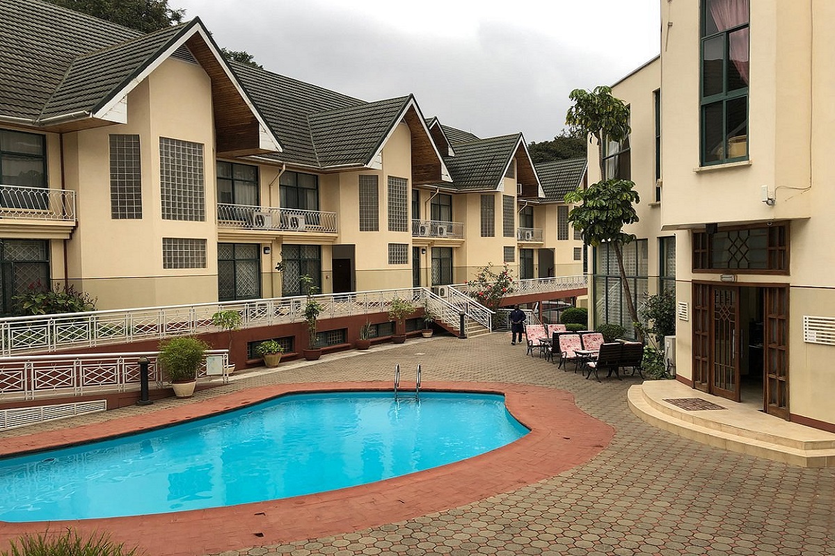 Gold Crest Hotel -SILVER